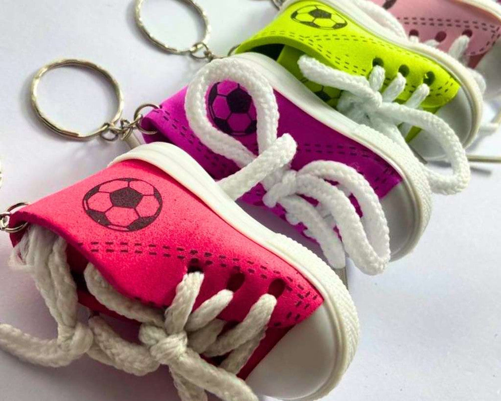 KEYCHAIN COLORED SNEAKER WITH SOCCER BALL – 12