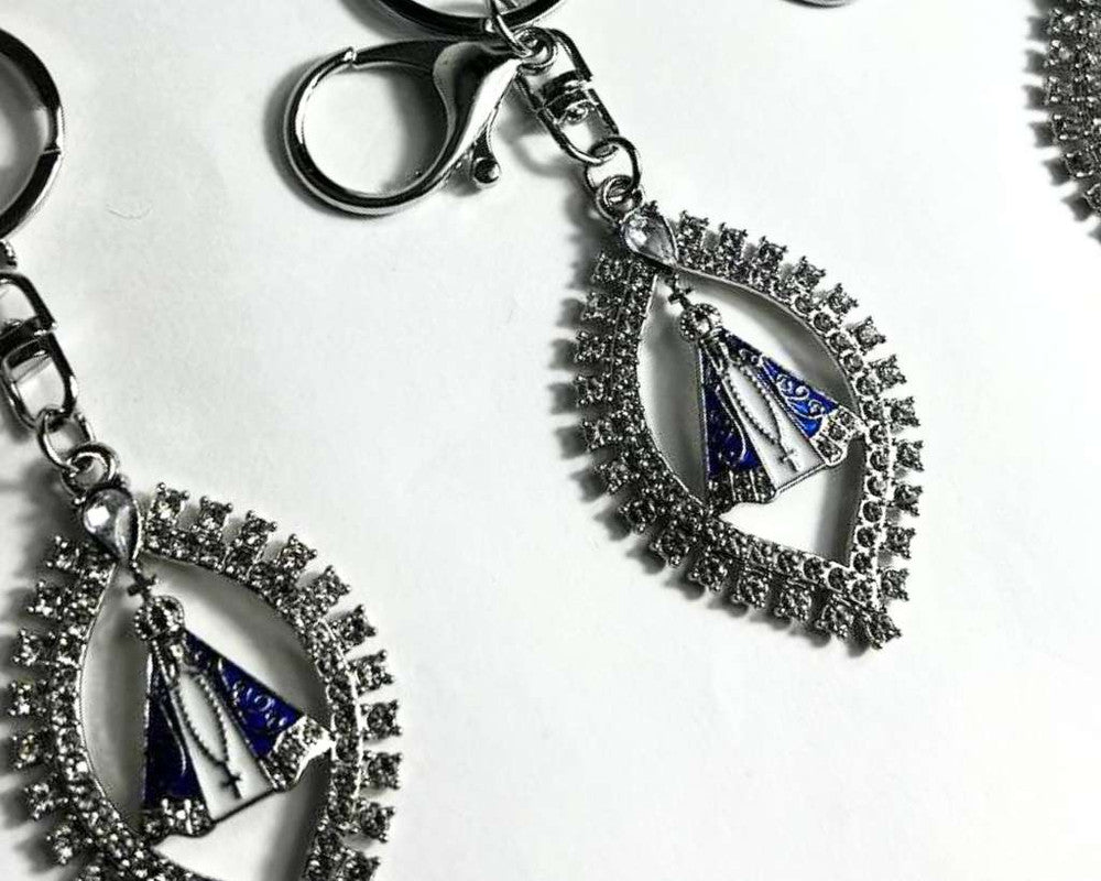SILVER STAINLESS STEEL KEYCHAIN O. LADY APPARITIONS LEAF – 12