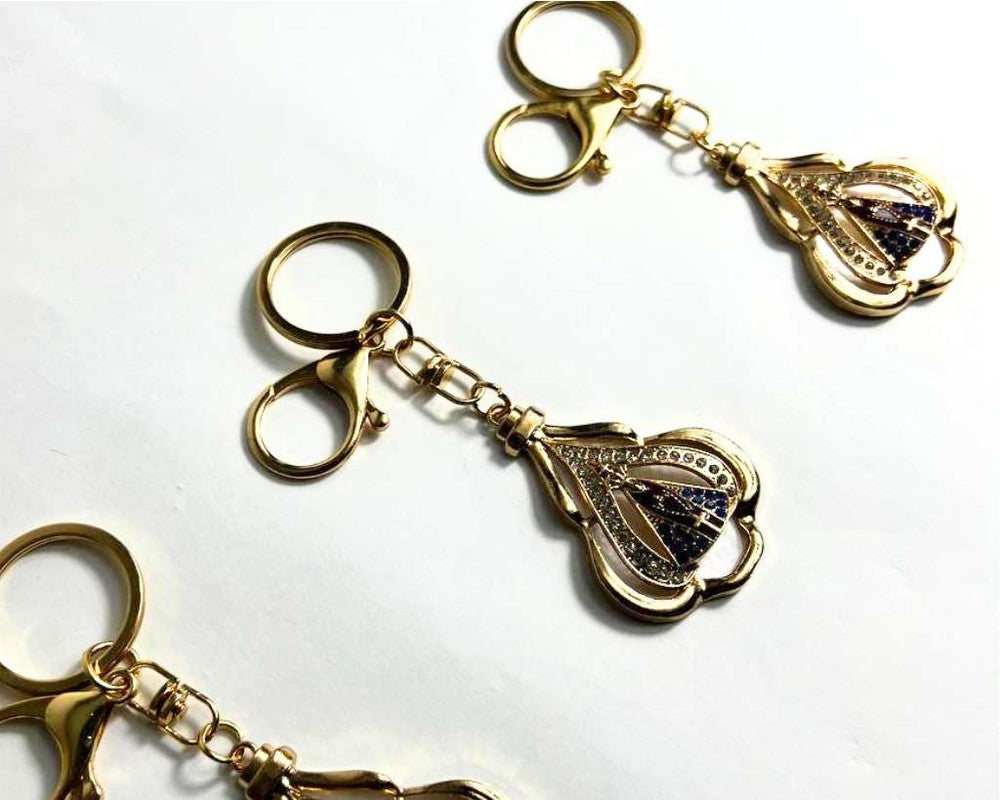 GOLDEN KEYCHAIN O. LADY APPARITIONS LEAF  – 12