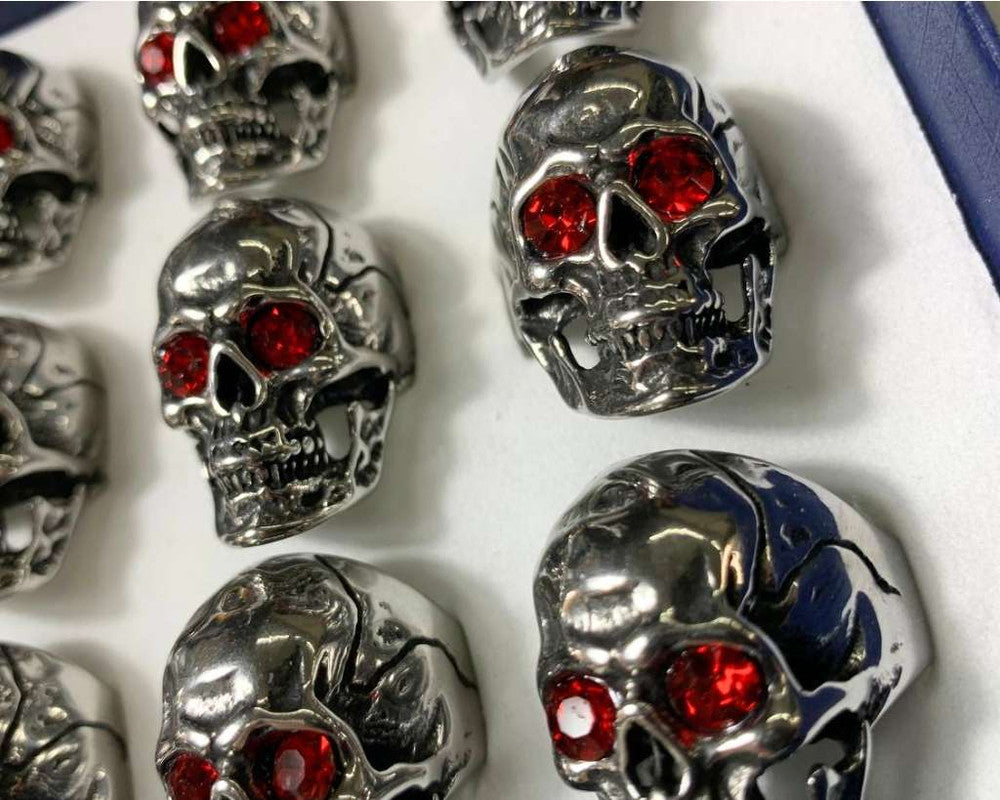 RED EYES SILVER SKULL STAINLESS STEEL RING WITH DETAILS – Set of 12